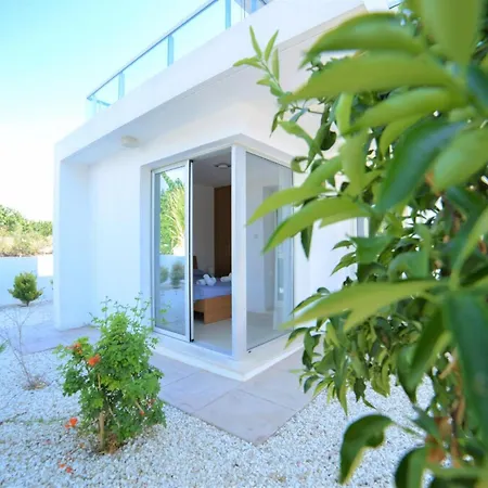 Villa Coral Bay 9 Coral Bay Cyprus *